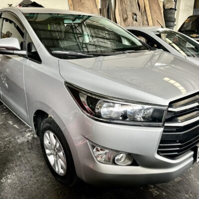 2019 toyota innova E 3