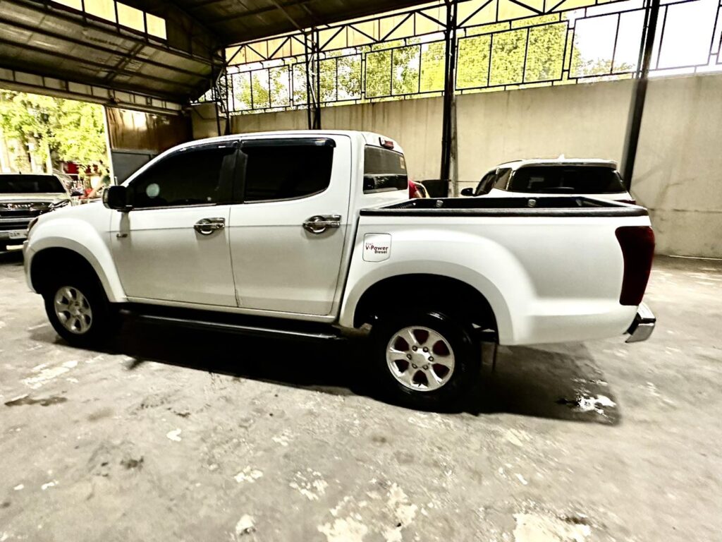 2020 Isuzu Dmax 4x2 RZ4E 2