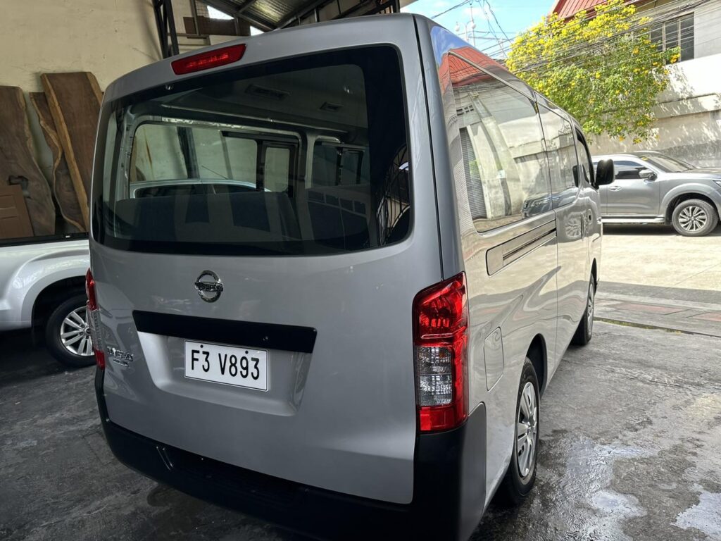 2020 Nissan Urvan NV350 4