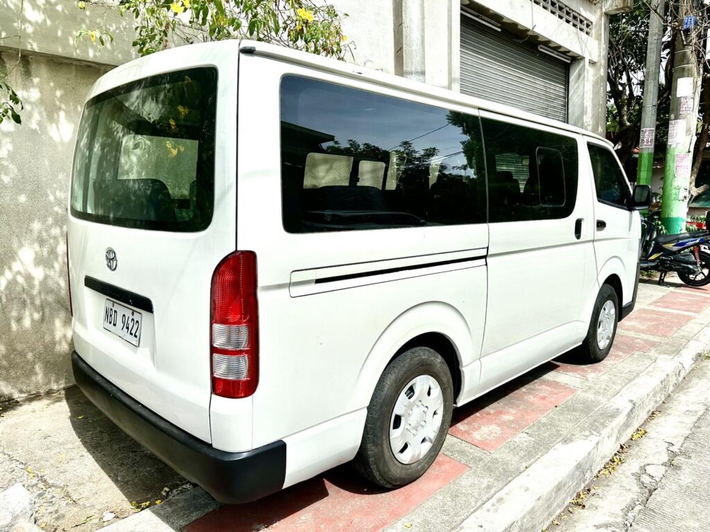 2019 Toyota Hiace Commuter 3.0 2