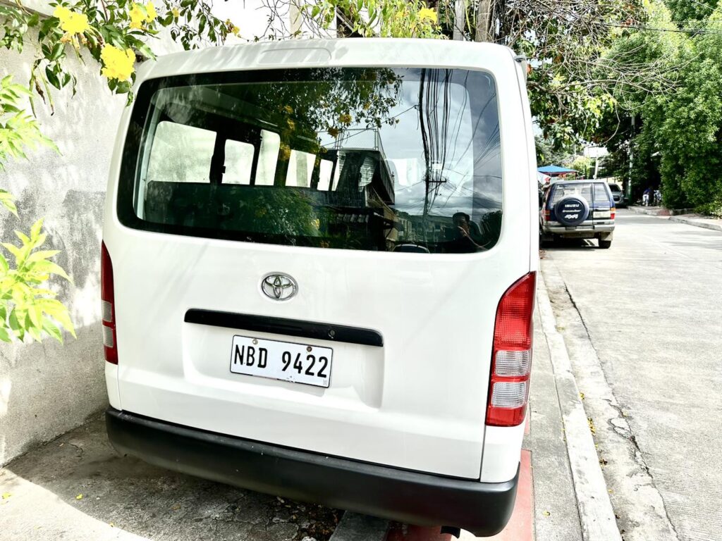 2019 Toyota Hiace Commuter 3.0 3